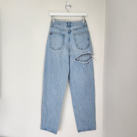 BDG Urban Outfitters Baggy Jeans High Rise Baggy Light Wash Distressed Jeans 26 - Picture 4 of 8